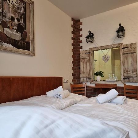 Hotel Pansky Dum Blovice Екстер'єр фото