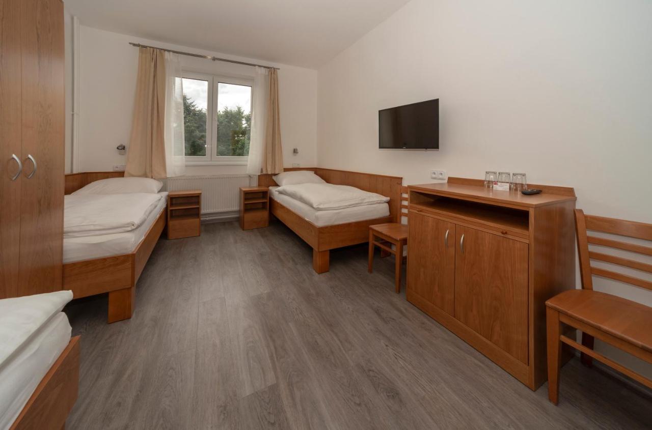 Hotel Pansky Dum Blovice Екстер'єр фото