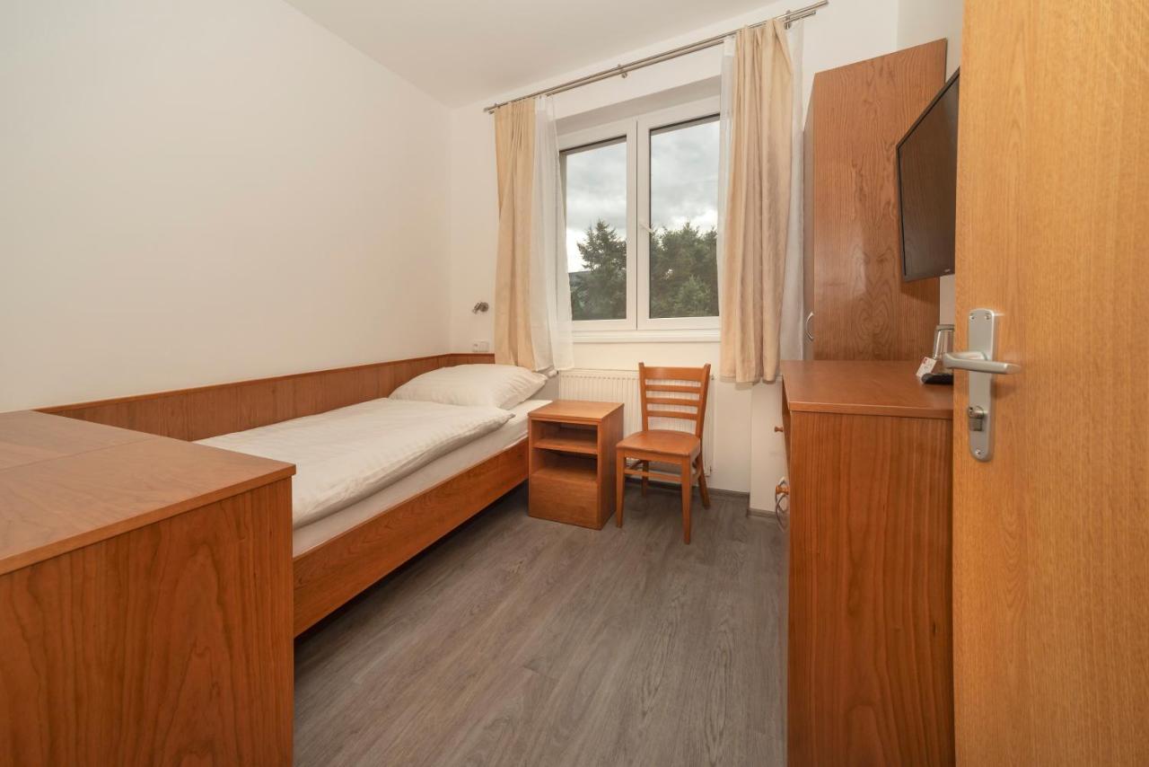 Hotel Pansky Dum Blovice Екстер'єр фото