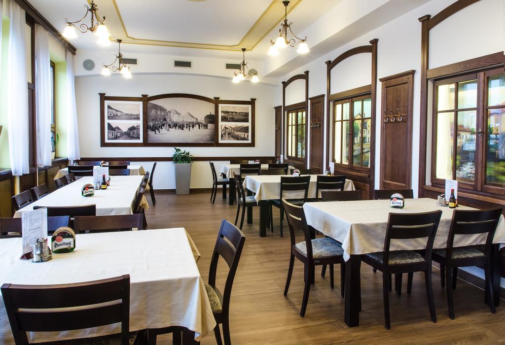 Hotel Pansky Dum Blovice Екстер'єр фото