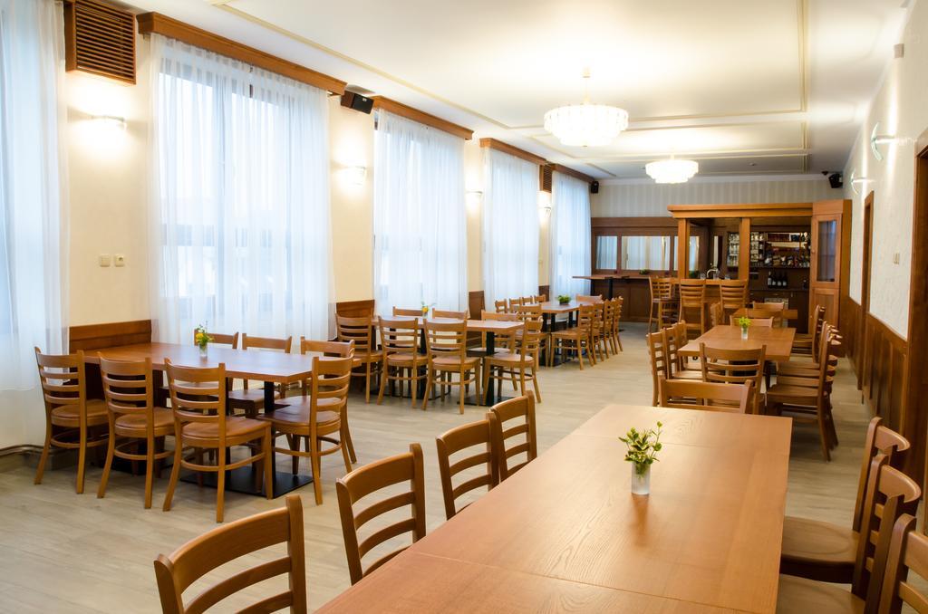 Hotel Pansky Dum Blovice Екстер'єр фото